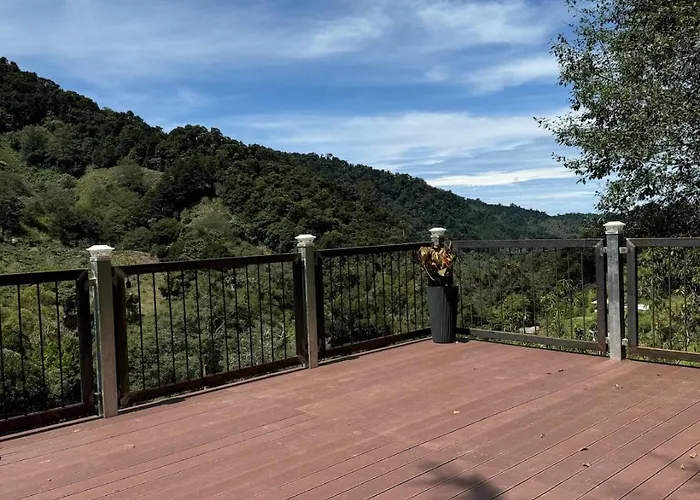 Tangara Lodge
