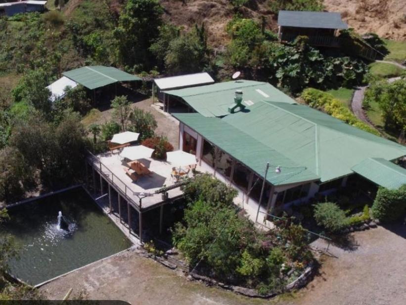 Cabana Tangara * San Gerardo de Dota